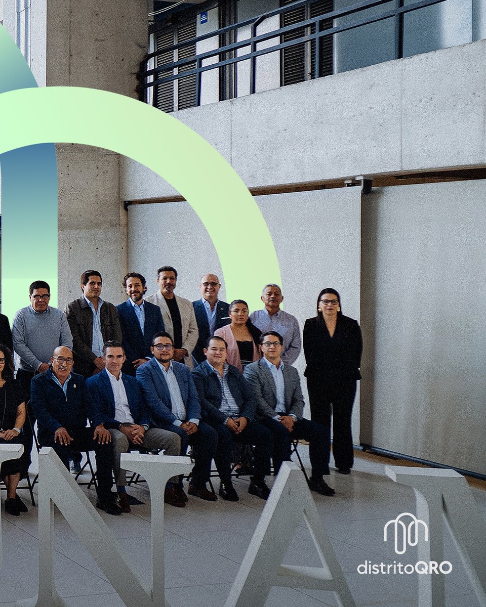 distritoQRO's tweet photo. 1/4 📍 distritoQRO llevó a cabo su 1era sesión de consejo 2026 en la ENES Juriquilla de la UNAM.

Representantes de academia, gobierno, iniciativa privada y comunidad compartieron avances y proyectos que continúan impulsando el futuro de Querétaro. #distritoQRO https://t.co/FE1oJADfcz