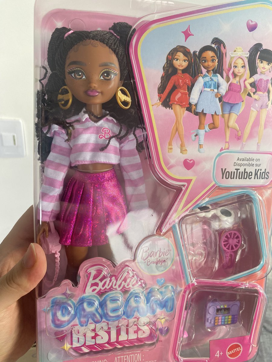 missing barbie shoe tweet media