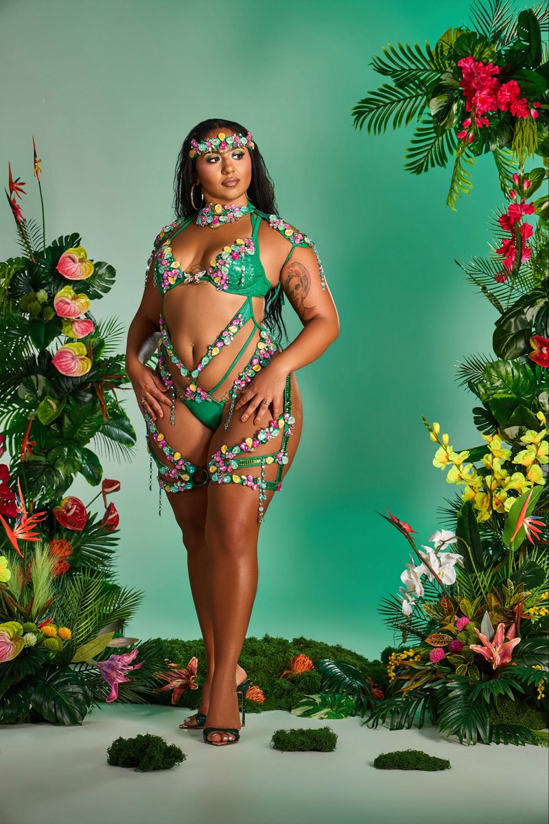maaysworld's tweet photo. 🌸🦋FLUTTERFLY🦋🌸 For Toronto Carnival 🌼 https://t.co/nNwViJxvBe