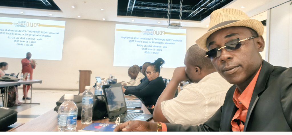 YMienambolo's tweet photo. 🇨🇩RDC‼️ Polio‼️

Le Dr Colard MADIKA KASONGO, Coordonnateur du Comité des opérations d’urgences #POLIO (COUP), a présidé ce mercredi 13 avril 2026, au pullman hôtel, la réunion d’évaluation et de débriefing de la campagne de #vaccination contre la polio d'avril 2026.
@OMSRDCONGO https://t.co/B4aaN7Kh3A