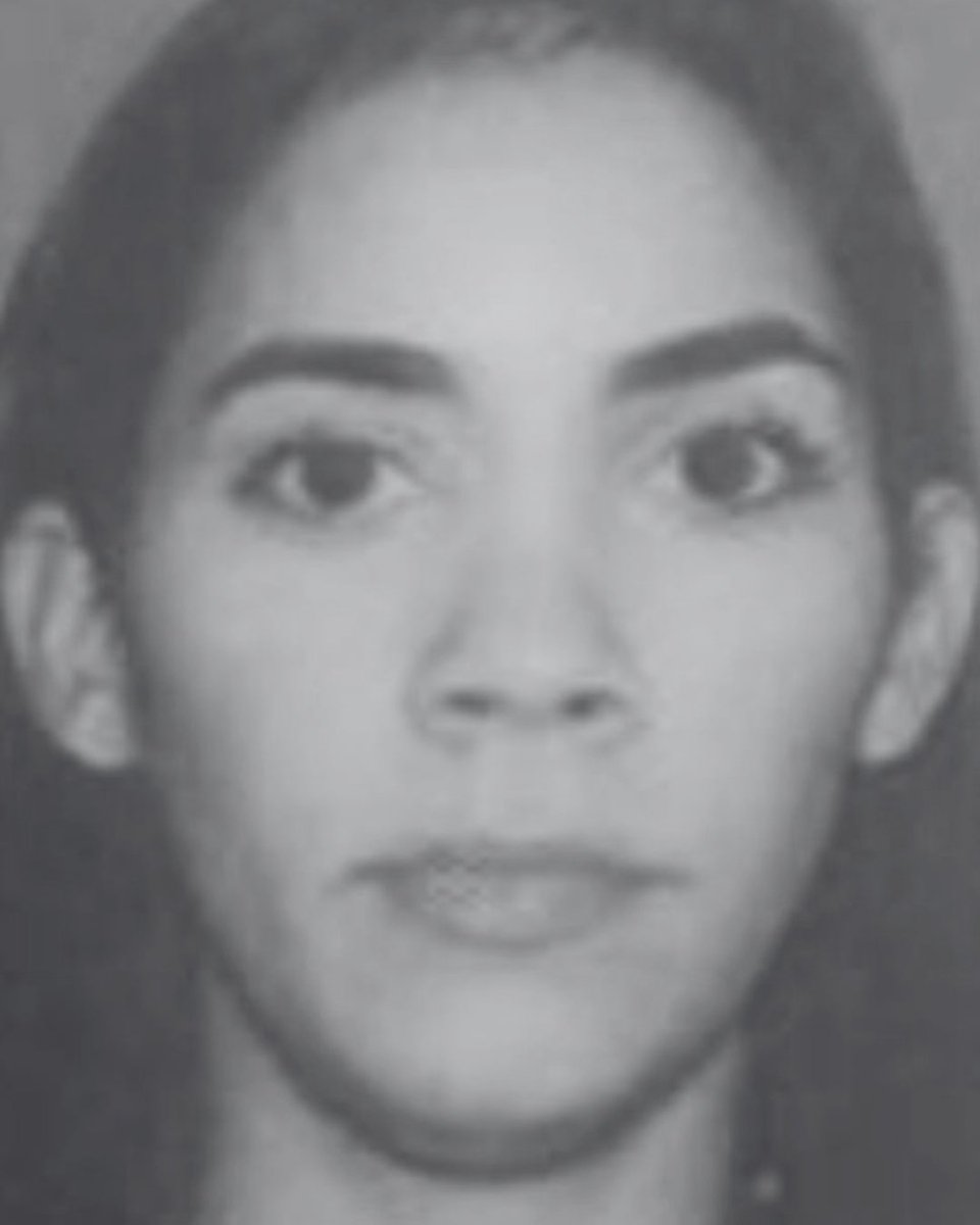ListinDiario's tweet photo. La víctima fue identificada como Esmeralda Moronta de los Santos, de 36 años, quien falleció a manos de Omar Tejeda Guzmán, de 48 años, quien posteriormente se suicidó.

🔗https://t.co/EskZx4jrrb

#ListínDiario https://t.co/dWd0ERZKVx