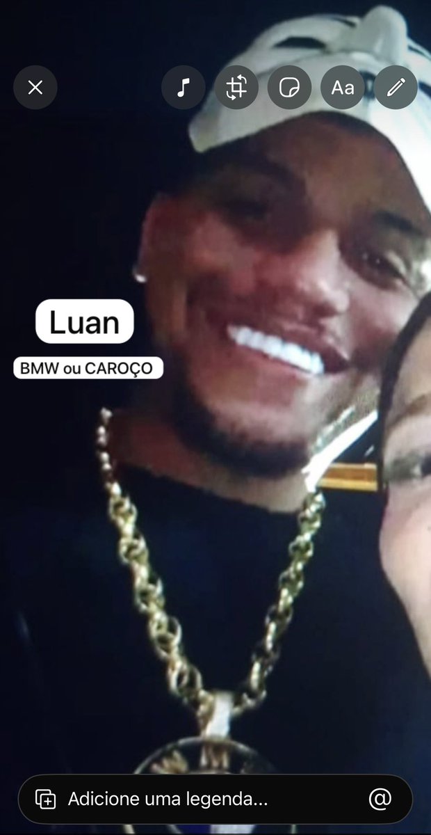 Santos544539988's tweet photo. A BOMBA VEIO ÁTONA, O QUE O ESTADO VAI DIZER SOBRE A MILÍCIA DO ZINHO VEM CAUSANDO NESSAS GUERRAS, MATANDO O PRÓPRIO ESTADO QUE DEFENDE A VIDA DA POPULAÇÃO DE BENS ! Vídeo completo ao lado https://t.co/WAEn7VDcYq https://t.co/rg7f6xweD0