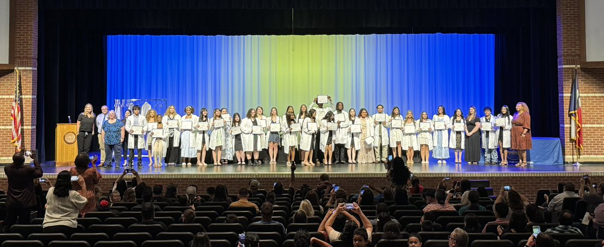 strode_matt's tweet photo. Educating ALL children so they can successfully compete in an ever-changing world
#healthsciencepinning
#chapelhillisd https://t.co/Jqy0rcuair