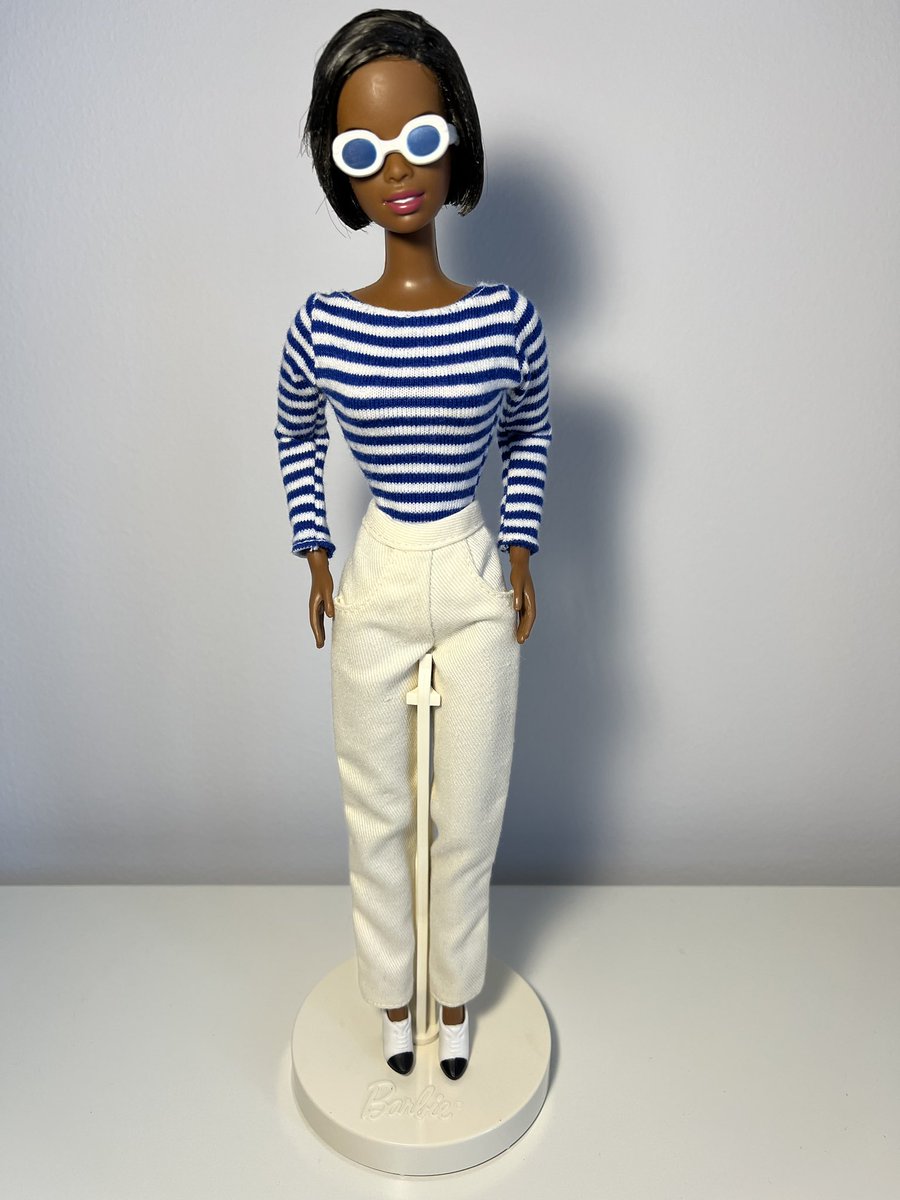 anonymouskendol's tweet photo. Mattel Barbie Bootcamp
Fashion Pack: All Decked Out
#barbie https://t.co/oyeSx6LXWp