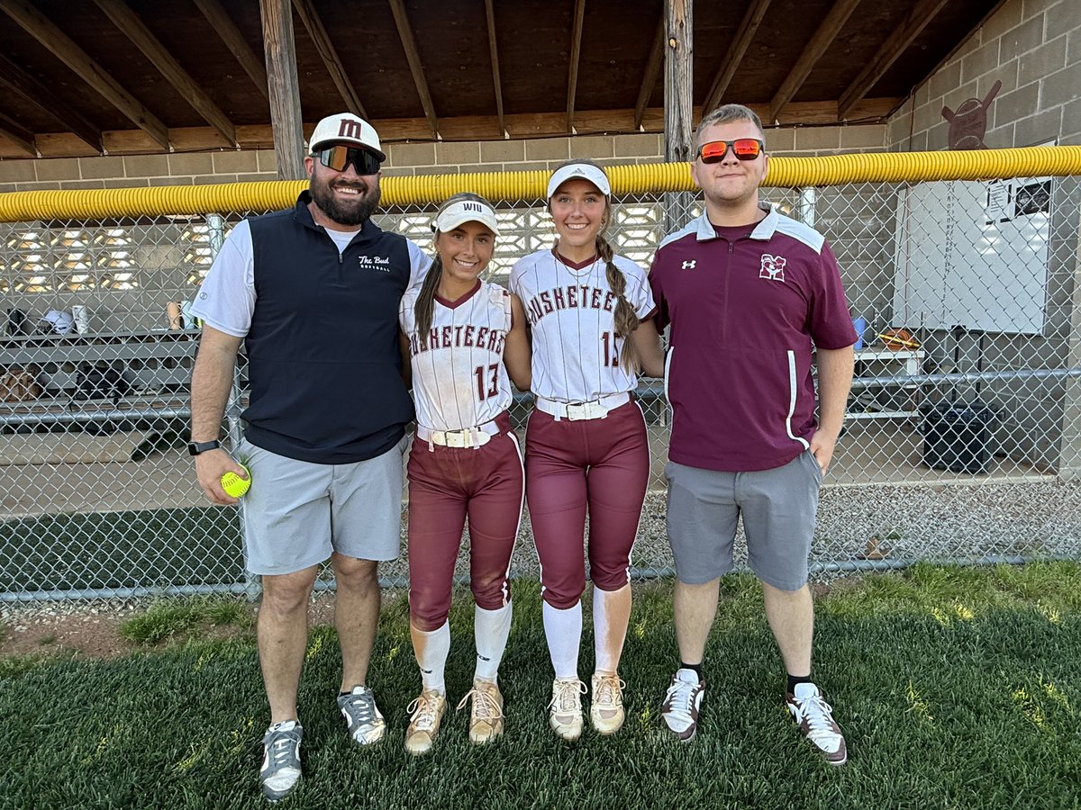 bboev8's tweet photo. Musketeers win 7-2 on senior night! Thank you for 4 AWESOME years to our Seniors Ava and Kendra. Big shout out to MGR Jack for jumping aboard this season! https://t.co/xcWBvAzscd
