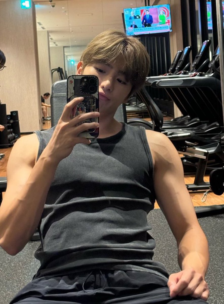 𝙨𝙖𝙫𝙚 tweet media