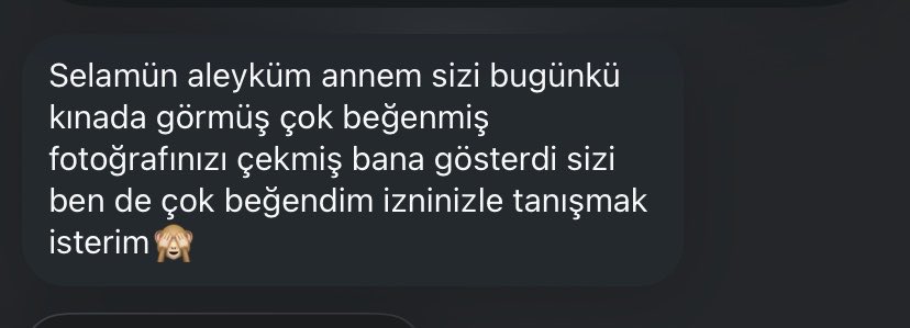 امينة tweet media