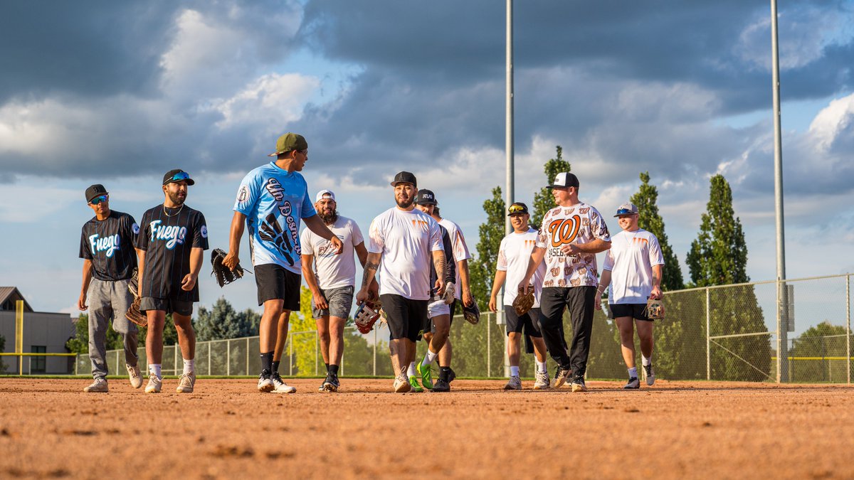 GreeleyRec's tweet photo. Today, May 17, is the last day to sign up for adult summer sports leagues. Call your family, friends and co-workers to play softball, pickleball, volleyball (indoor and sand) or inline hockey. Games begin Sunday, May 31. Times slipping by, register now! https://t.co/bfH8zQc3km https://t.co/Hun1SiGuoY