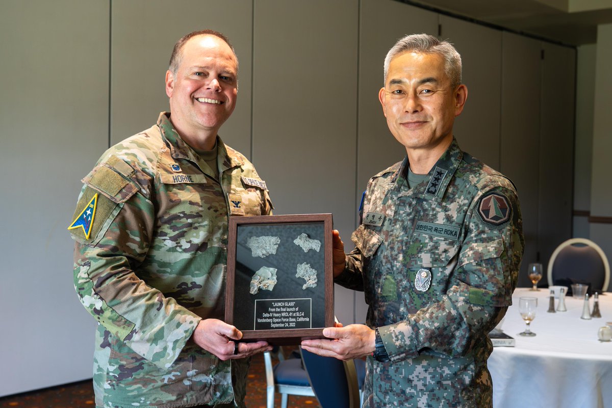 SLDelta30's tweet photo. Last week, members from the Republic of Korean Army Strategic Missile Command toured Vandenberg SFB. They visited VSFB facilities, met with leadership and learned more about the Space Launch and Test Mission of SLD 30. 🚀
#WelcomeToSpaceCountry #GatewayToTheFuture https://t.co/i1DIxHGeZV