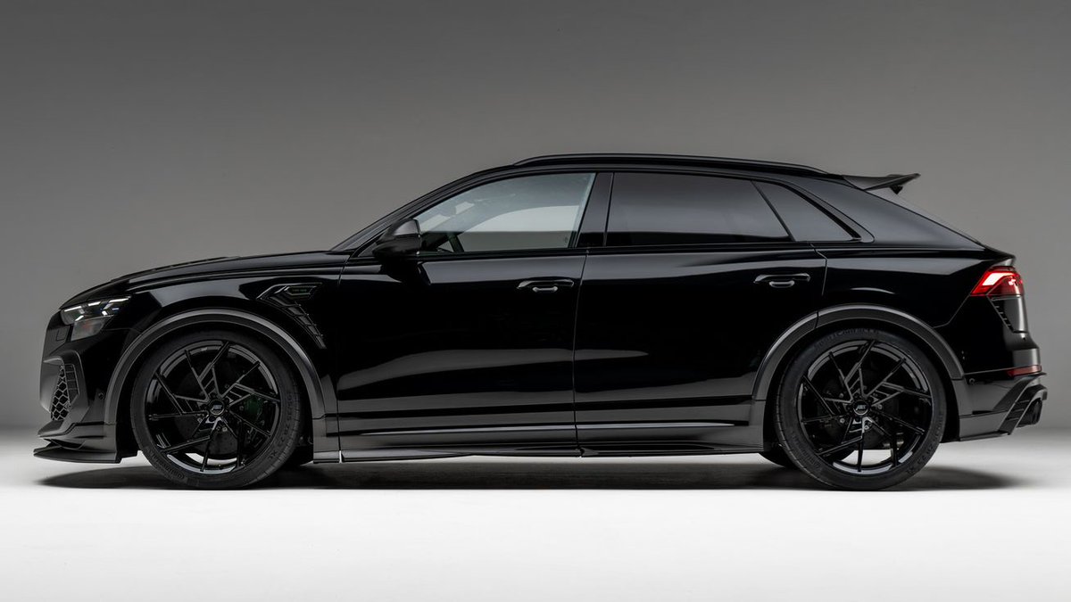 autochat360's tweet photo. Blacked out Audi RS Q8. 🖤🔥 https://t.co/q8Y9SLlRwP