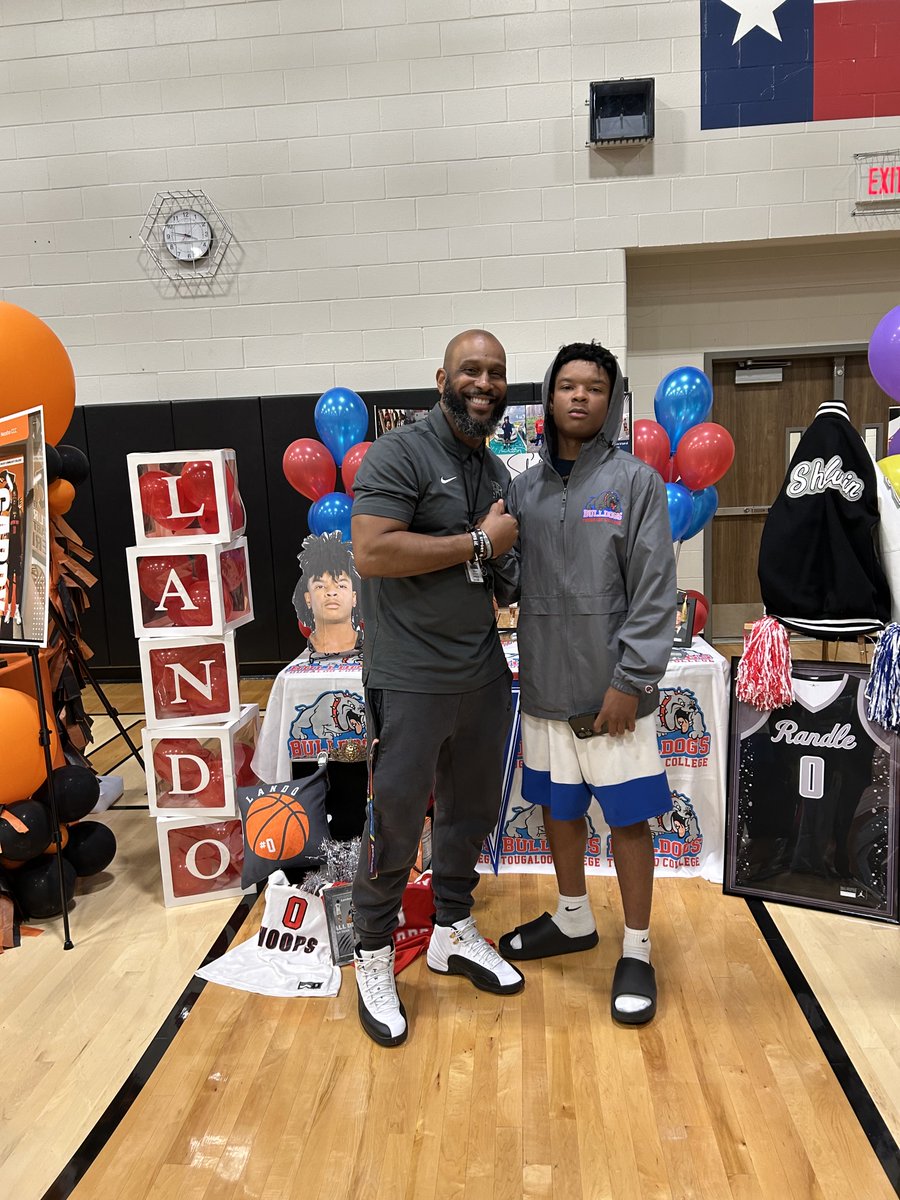 Randle Boys Basketball tweet media