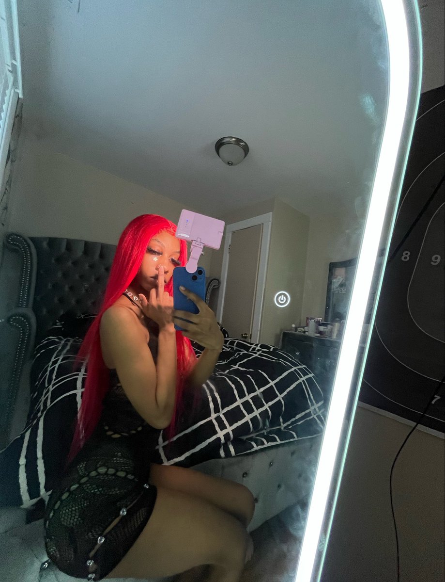 slimthickmari tweet media