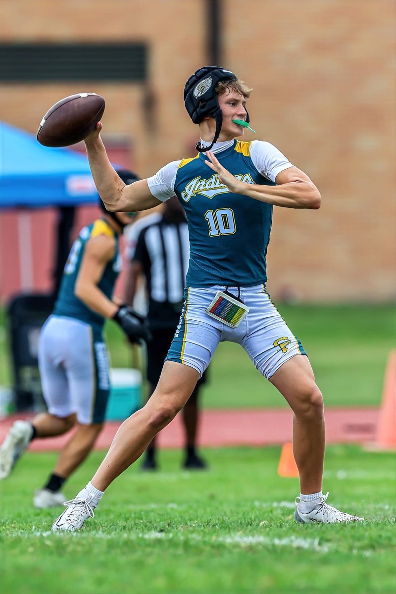 wyaharrisonQB's tweet photo. 2027 QB Wyatt Harrison | Santa Fe Indians 🏈
6’0 • 160 lbs | Class of 2027 | GPA 3.5
Hungry to compete, lead & win at the next level.
Full Highlights: https://t.co/H1HoIEoP8V
📍 Santa Fe, TX
📞 (657) 734-3407 or (903) 372-4551
📧 wyattharrison2323@gmail.com
DM for game film, academics, visits & more.
Open to all opportunities — ready to work! 
#TexasFootball #ClassOf2027 #QB #GoIndians @Elite11 @dctf @CoachLanceo @Coach_JJohnson @JeffGirsch @Whitehead_HSU @MSUTexasFB @CoachWilson_ @Kennyhrncir @UTPBFootball @leehays @CoachShawnBell @porter_abell8 @LDKep