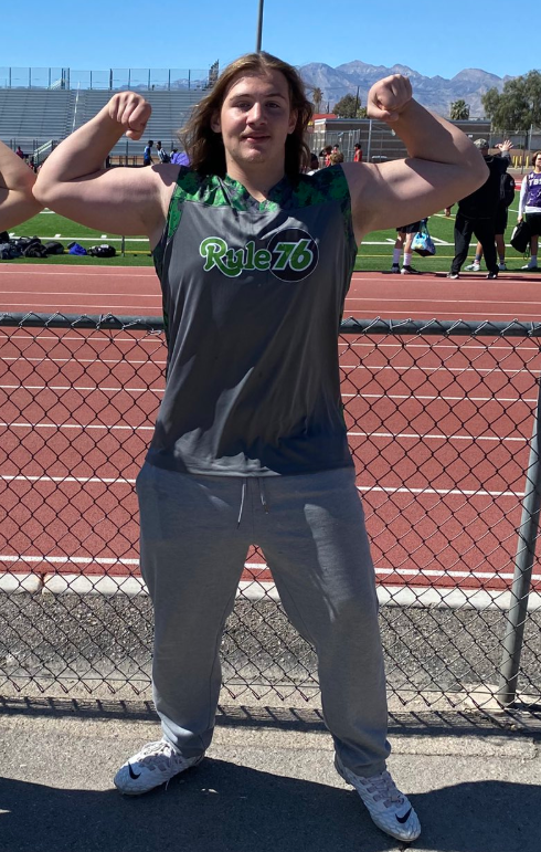 Ricoknowstiktok's tweet photo. 🚨RicoKnows Hidden Gem🚨

2027 DL Jonah Mancuso @Big_Man_Cuso 
6'2, 260
Green Valley HS, Nevada

✅Initial Burst
✅Strength translates to the tape
✅Versatility
✅0-9 TECH

DTs available:
@TatumWhite71035 – HS – 2029 - GA
@zylenlittle – HS – 2028 – FL
@xavier_fowlkes – HS – 2029 – NJ
@kareemedmon – JUCO Transfer
@Jbanks2023 – FCS Transfer – 6’2, 295
@Sidthe_kid51 – FCS Transfer, 6’1, 285
@jcherry775 – HS – 2027 – NV – 6’3, 315
@jaynel_97 – HS – 2027 – GA – 6’2, 294
@antonoladejo  – HS – 2027 – NC – 6’5, 330
@Domswanson66 – HS – 2027 – FL – 6’3, 315
@hamm_rylee – JUCO Transfer – 6’2, 310
@nathandeming74 – JUCO Transfer – 6’3, 275
@AamirPender – JUCO Transfer – PA – 6’1, 270
@Malachibrown99 – JUCO Transfer - 6’2, 280
@LB_brown54 – HS – 2028 – OH – 6’2.5, 270
@titanroot799522 – HS – 2028 – OK – 6’1, 280
@kevAdanso – JUCO Transfer – 6’1, 290
@braxtonjarrell – JUCO Transfer – 6’2, 275
@7blai_r – HS – 2026 – NC – 6’5, 255
@elliottakers65 – HS – 2027 – MO – 6’4, 290
@Big_Man_Cuso – HS – 2027 – NV – 6’2, 260
@wesleypomerlee2 – NAIA Transfer – 5’11, 295
@r_1cardoo – HS – 2027 – FL – DT 6’0, 275
@Jamicquel2027 – HS – 2027 - GA
@pauloladipupo59 – HS – 2026 – MD – 6’5, 340
@jaydenJames27 – 2027 – 6’0, 250
@jordanross_0 – HS – 2028 – CT – 6’1, 285
@hodgehykeem – HS – 2028 – GA – 6’0, 290
@noamassor – HS – 2026 – NJ – 6’4, 340
@vashontaylor60 – HS – 2028 – SC – 5’9, 275
@GabrielDennis71 – HS – 2028 – MS – 6’1, 285
@Collin_brabant – HS – 2027 – MI – 6’2, 250
@oscar_krasson – HS – 2029 – MI – 6’1, 260
@max112410 – HS – 2029 – PA – 6’1, 230
@marcschmid4478 – HS - 2027 – IL – 6’0, 265
@kynoriP95874 – HS – 2028 – AL – 5’11, 200
@jordancooper104 – HS – 2028 – MO – 5’7, 202