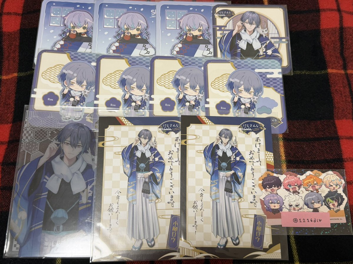 1216dir's tweet photo. 【交換】にじさんじ　Dytica　スイパラ　コラボ 特典 クリアカード コースター アクスタ

譲:画像1.2
求:画像3.4(赤>>>青)>>>>定価

遠征の為時間等は応相談で池袋15日、フェス16日手渡し希望
整理して一部数が変動しています。
個数揃える為お返事にお時間頂く場合があります。よろしくお願いします。 https://t.co/FbWifTGvUc
