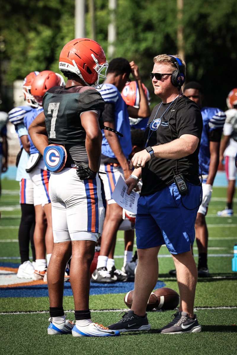 coach_pennock's tweet photo. Love this job!!! 🔵🟠⚓️ #OneGPT https://t.co/036LPgb6bC