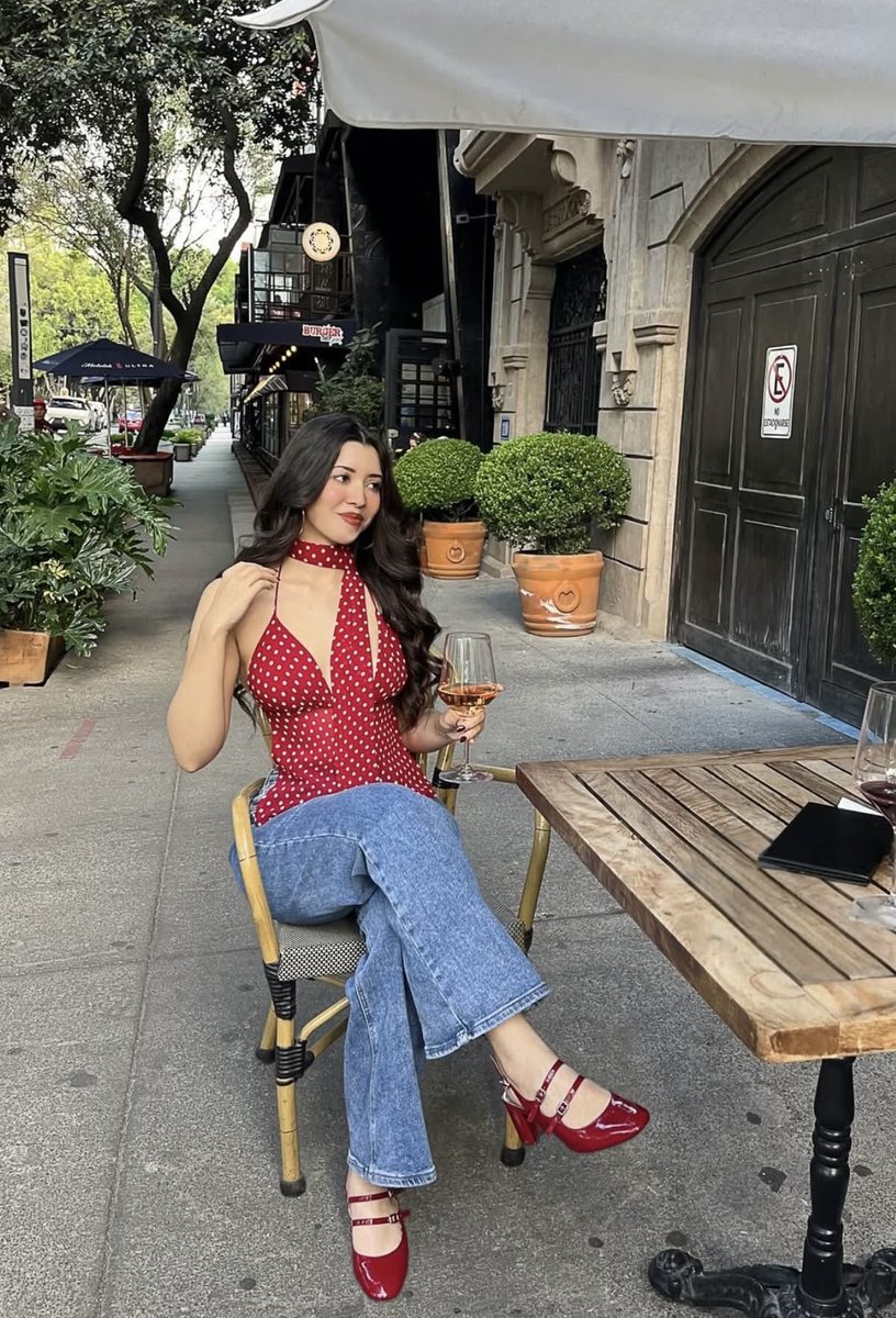 Hannah Summers tweet media