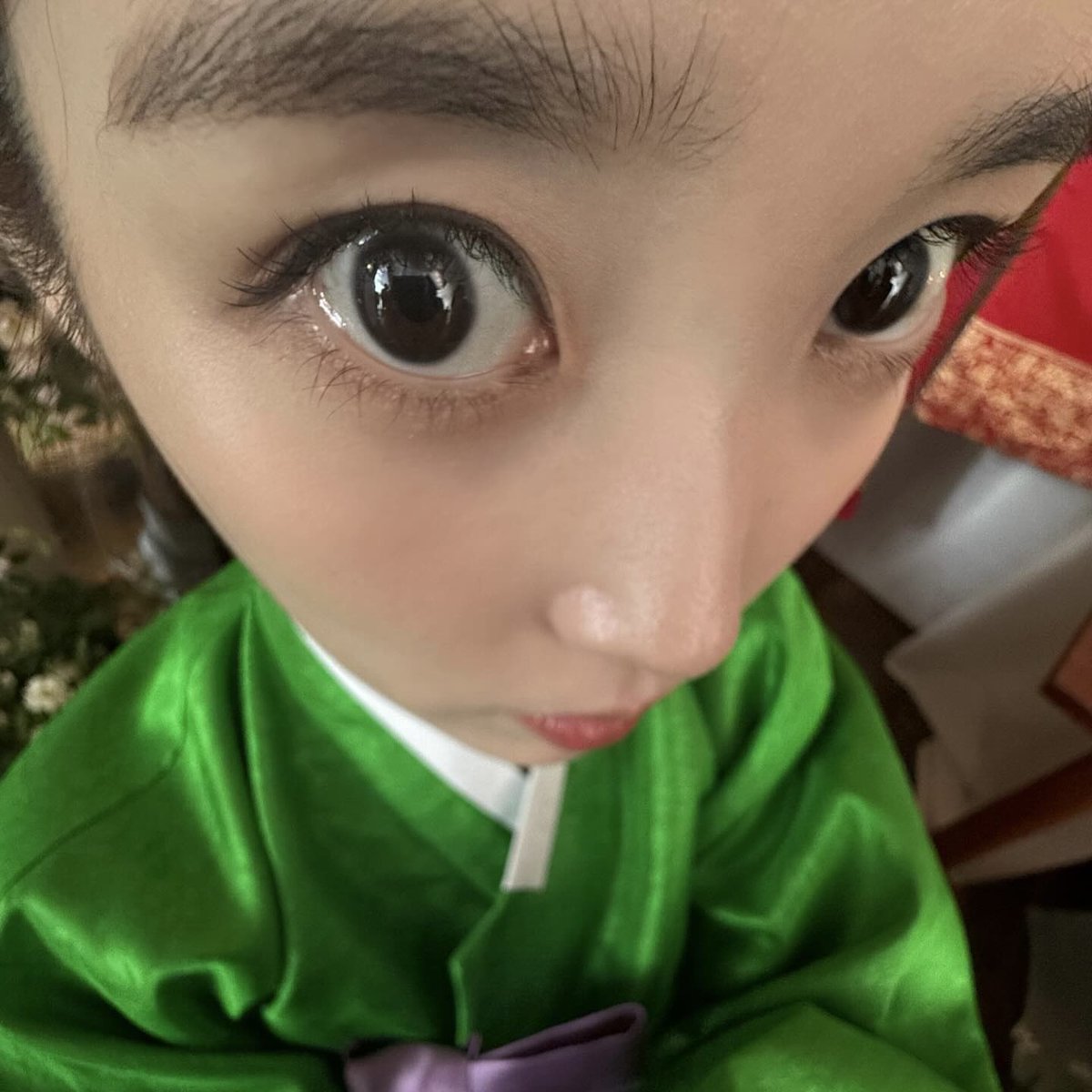 아이유 에델바이스 tweet media