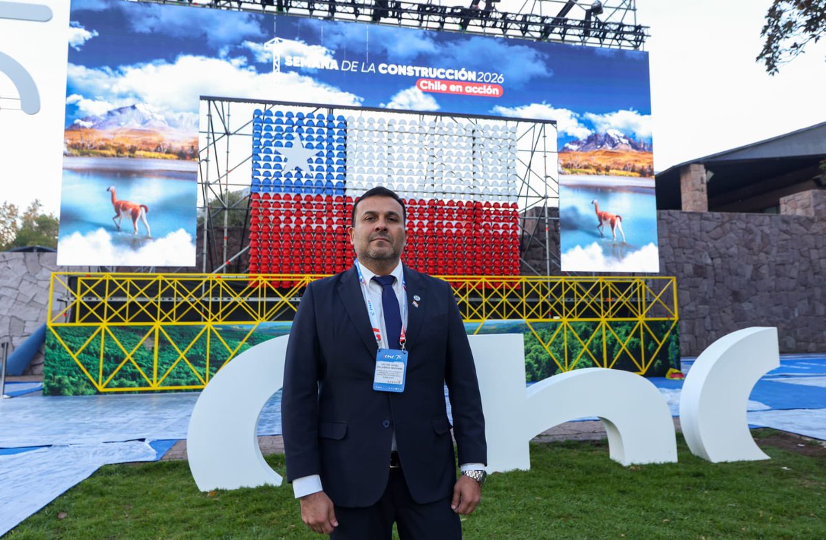 muvhpy's tweet photo. Estos espacios posicionan al Paraguay en la agenda regional de vivienda y desarrollo urbano, en línea con la visión del presidente @SantiPenap y el vicepresidente @AllianaPedro de fortalecer las políticas de acceso a la vivienda.

#GobiernodelParaguay🇵🇾 https://t.co/S5grtv6n3E