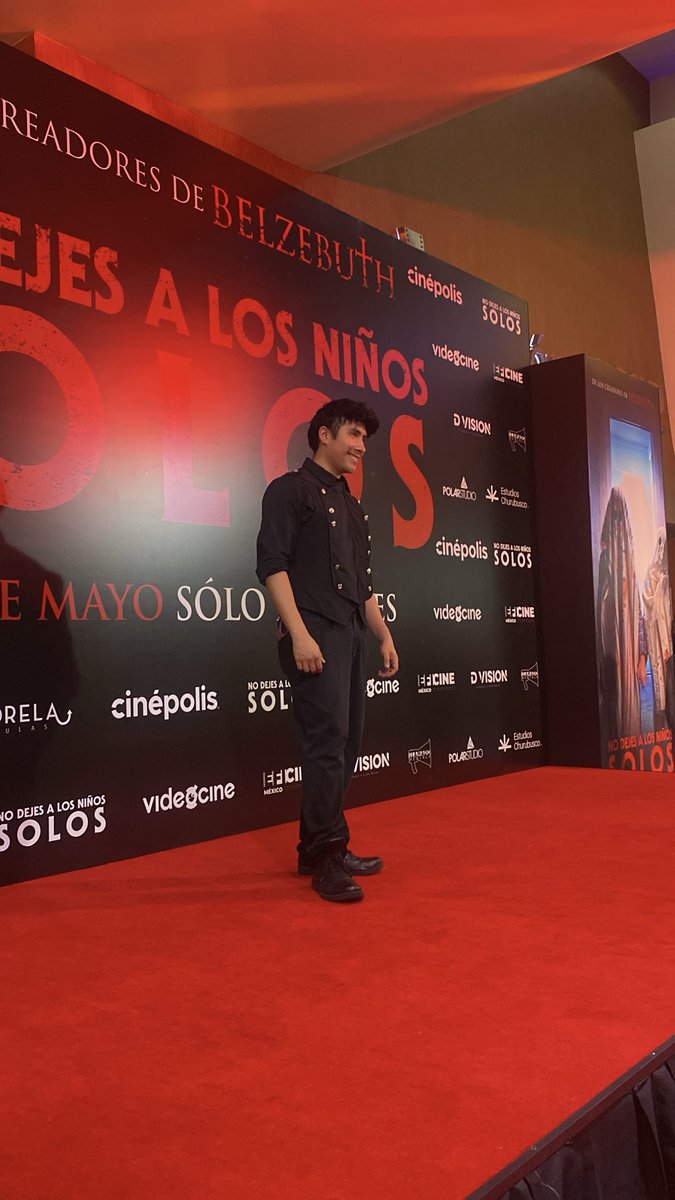 MonjarazS's tweet photo. Premiere #Nodejesalosniñossolos 
Mañana se estrena en todos los cines, no se la pueden perder, esta 10/10. 

@Videocine @donemilioportes @filmsharks https://t.co/6yxBE00f8C