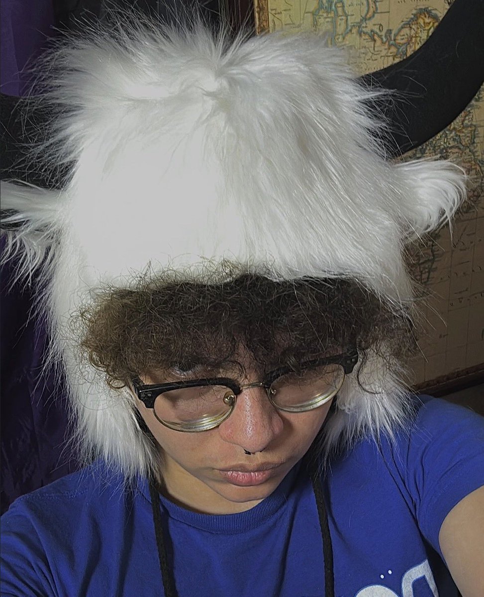 theleftclover's tweet photo. ♧ Not new to #nsfwtwt 👋
♧ 23 (2002) 🇺🇸 🇵🇷 
♧ 5'6 
♧ Bisexual 🍳
♧ I say i’m a switch but i’m a bottom ↕️
♧ I love PCs,Making alternative history maps, being naked, and showing you my cute body ;3 

We'd be great moots if you tapped those silly buttons below 💚 https://t.co/qZsYfNx0sb