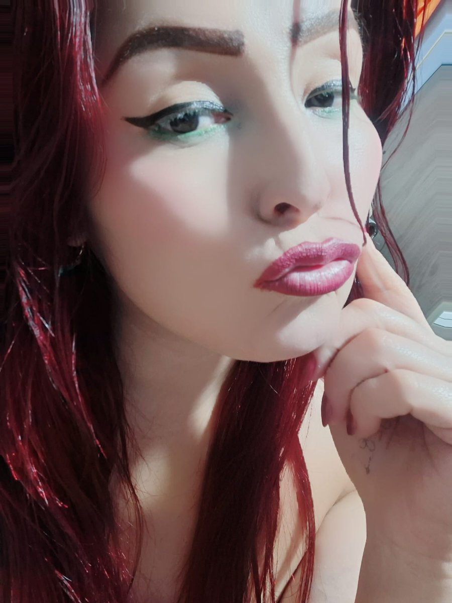 CandyBella18163's tweet photo. @Deseos95585631 https://t.co/r3lYe6EoUp