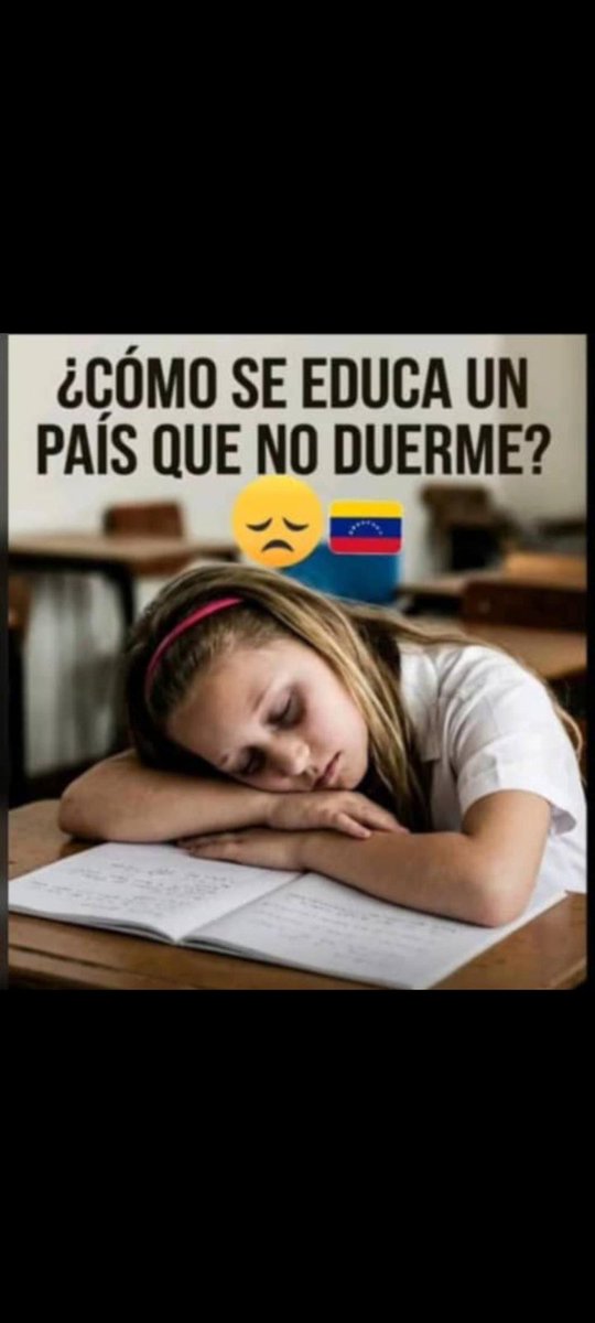 1303Gabypacheco's tweet photo. A esta hora  7:00 pm quitaron la luz ayer y hoy 
Son 5 horas que esperamos para que la pongan y poder prender los acondicionadores de aire en las casas Zulianas,porque el calor y los zancudos no nos permiten dormir así
Ya Basta!!! Esto debe acabar YA! 🥵🤬😭 https://t.co/Qscz9vJVg1
