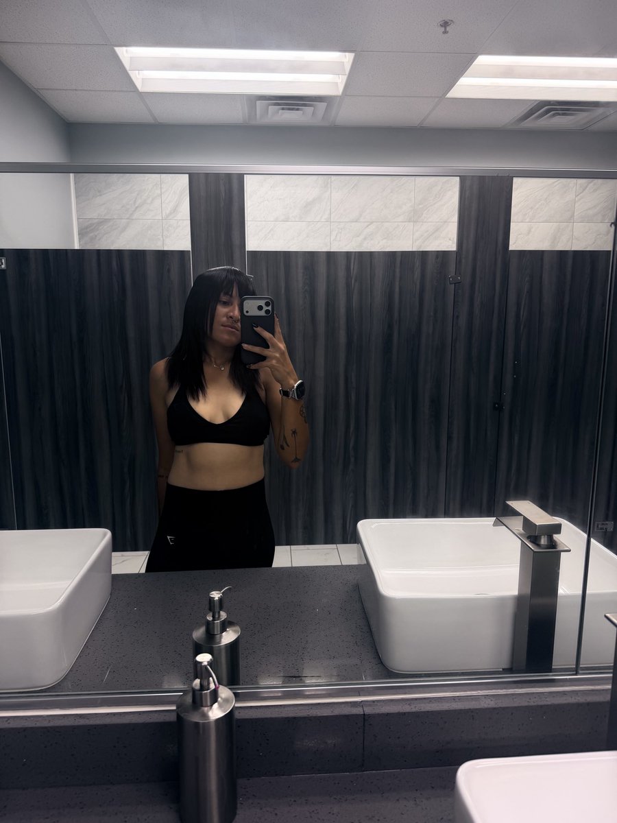 MariaAgosto_'s tweet photo. #gym https://t.co/JH8tdHeZrm