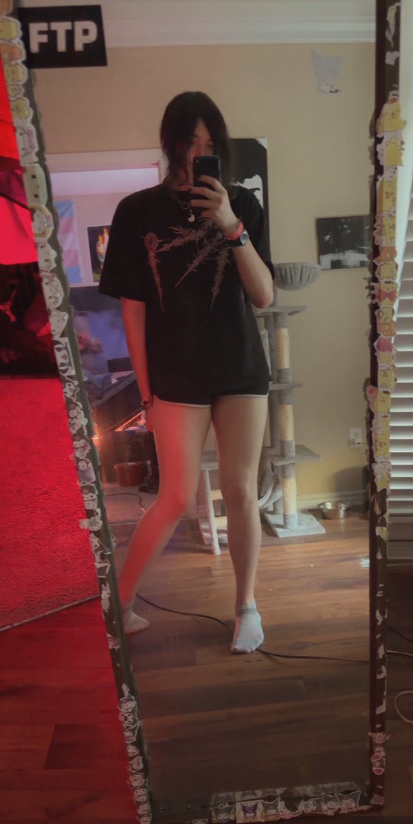 dedgrl tweet media