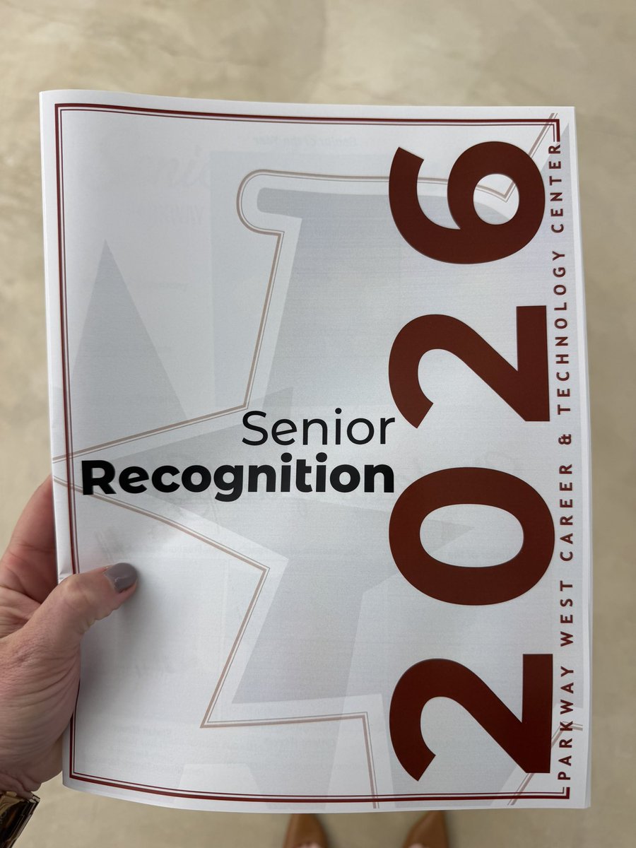 ndirdaSF's tweet photo. What an absolutely beautiful evening celebrating our Parkway West CTC Seniors! We are so very PROUD of you and we can’t wait to see all that you accomplish in your future! Lion Country can’t wait to celebrate you and our SF Class of 2026 on June 5! ✔️🦁💚 https://t.co/VjD272M3A6