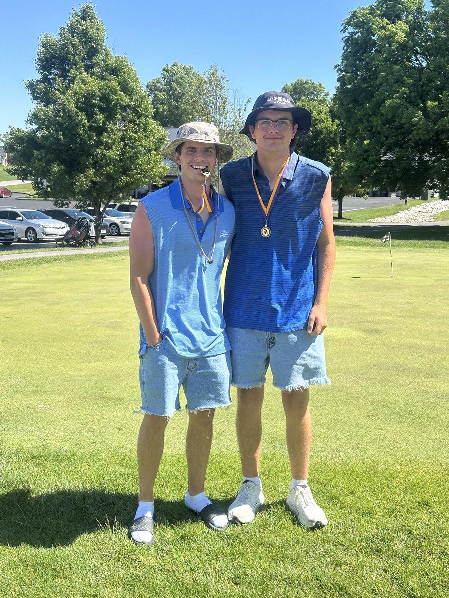 HowellGolf's tweet photo. We sent 12 golfers (2 teams of 6 golfers divided into pairs) to the Troy Scramble today. A fun time was had by all! 

Team Blue shot Even 
Team Gold shot +5

Andrew Vaughn and Gannon Harris were individual tournament co-champs shooting -6 as a duo! https://t.co/7Wmr9kVfvf