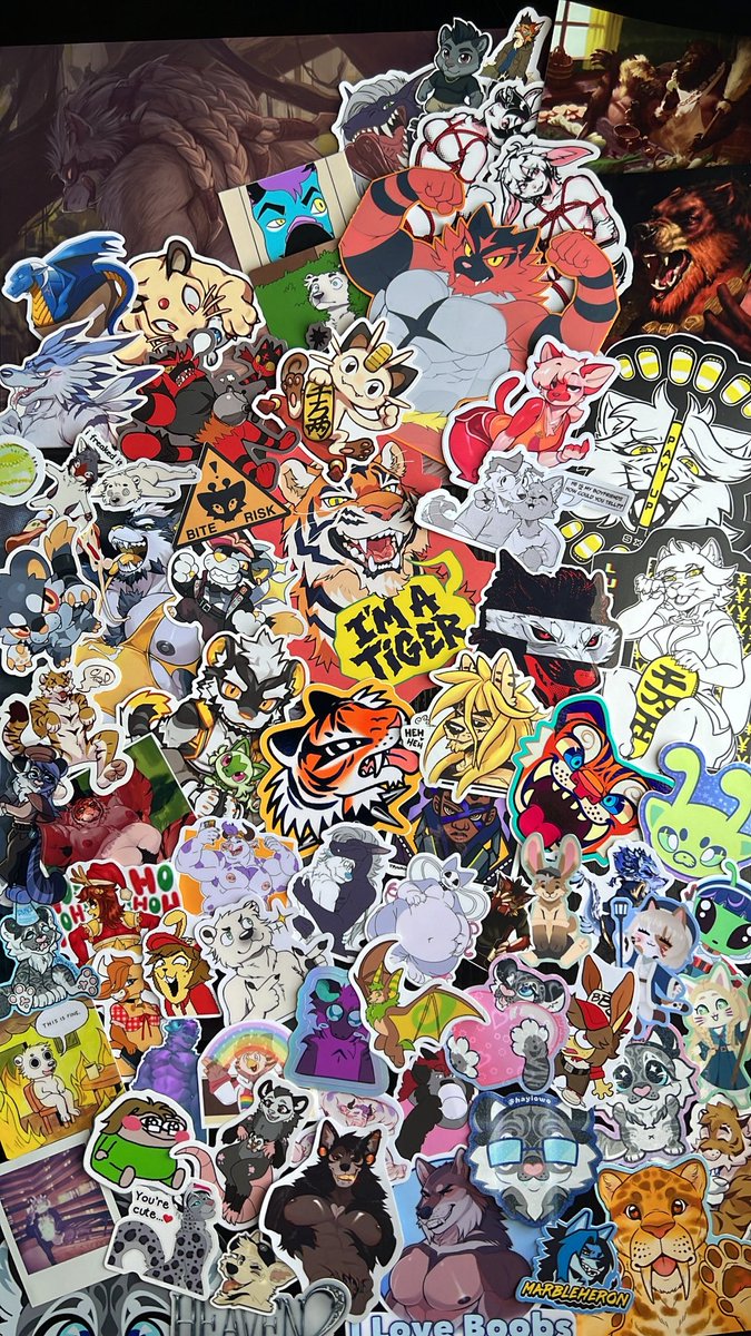 MrMittensMeow's tweet photo. My FWA HAUL!!! Thanks all who traded and stopped by my booth! 😭🧡

Artist (Hope I get You All):
@TigerZuotiger 
@telsonknife
@enma_studio
@EdjitArts
@littlearrowdog
@LewdTreats 
@sxr_apparel
@YippYappWear
@FrozenStarch
@YLKujo
@gummmydragon
@shibabitz
@wistful_soic
@Remibun https://t.co/Hh7lMpRXCe