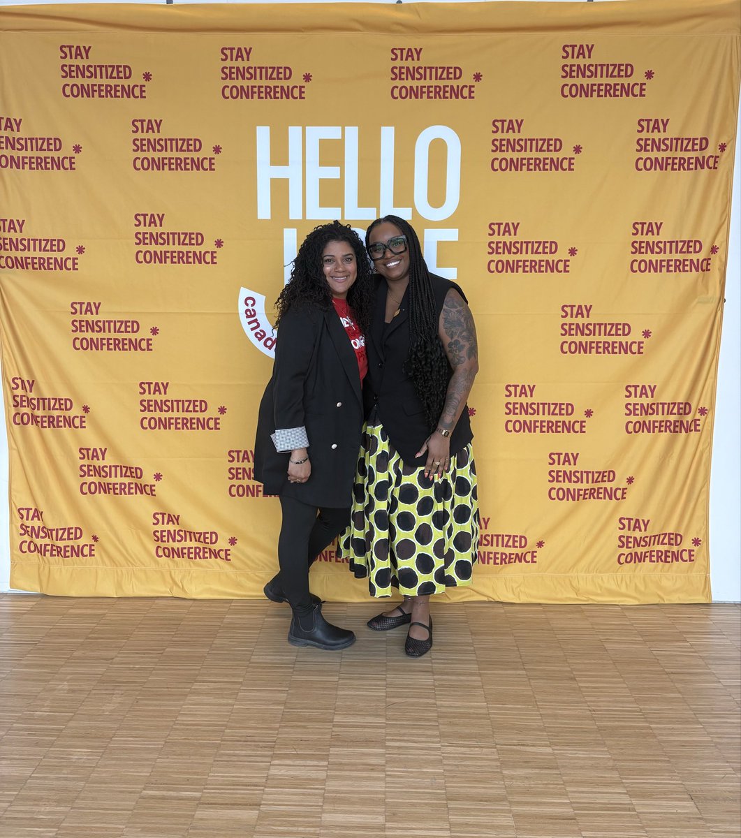 Miss_MillerOCSB's tweet photo. Two incredible days at the Stay Sensitized Conference! Grateful for familiar faces, new connections, and all the learning along the way ✨

#StaySensitized #HelloHope 
@AubreyNoronha @Ms_P_Hall https://t.co/4NlbjV3foe