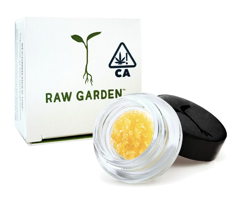 Capitolaclub's tweet photo. Fresh drop from Raw Garden just landed 🔥🍯

New flavors hitting the shelves:

🍇 Blueberry Muffins Sauce 510
🍓 Strawberry Jack #13 Live Resin
🧄 Permanent Marker Live Rosin
🍒 Cherry Pie Diesel AIO
🍋 Lemon Soda AIO
🐉 Pink Dragon 510
⛽ Chem Diesel & Cherry Kush Breath carts
🍌 Banana Punch + GSC Sauce Sprouts

Flavor-packed terps, smooth clouds, and heavy hitters all around 💨 Don’t miss this drop 👀 

#RawGarden #FreshDrop #LiveRosin #LiveResin #CannabisCommunity