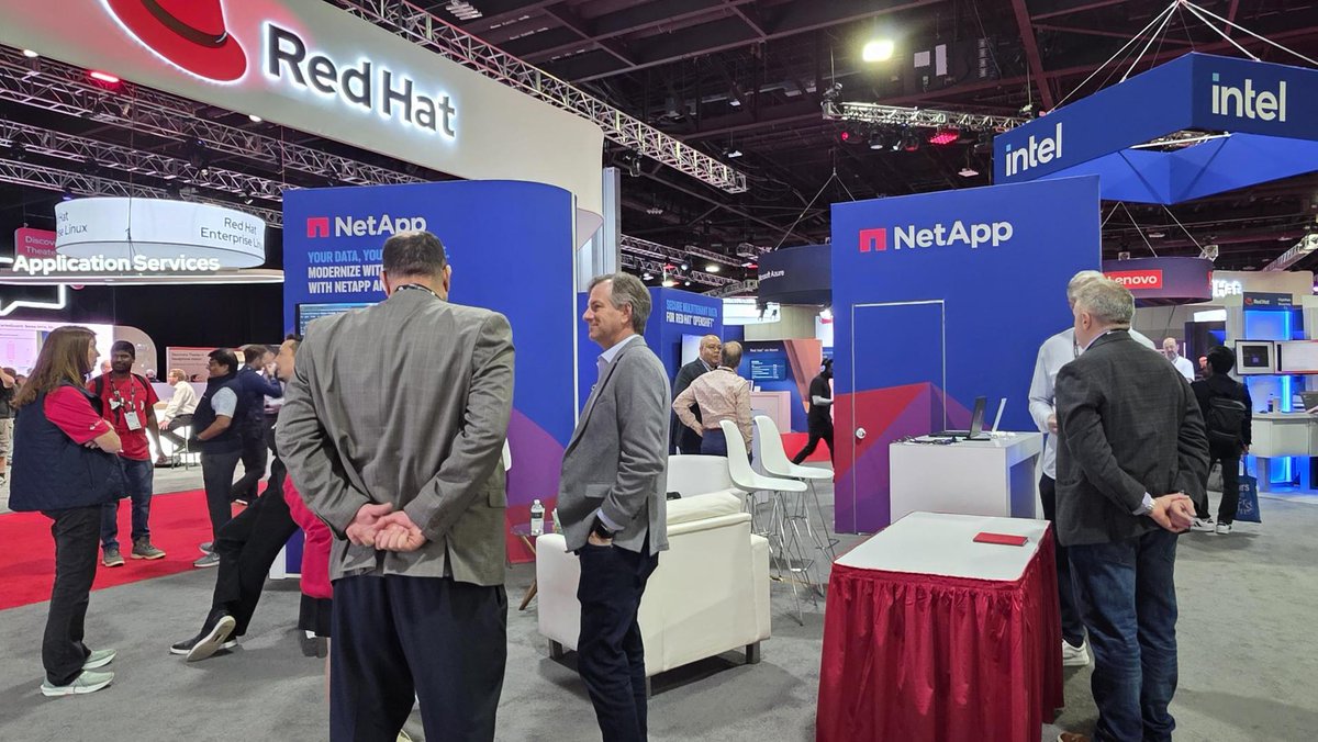 NetApp tweet media