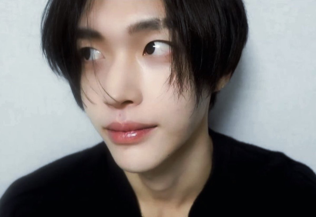 wonbin pics tweet media