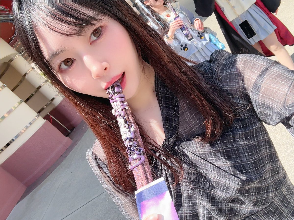 mitsugi_mitsu's tweet photo. まじですまほを見る癖がなくなってしまい瀕死ですが生きてます
大阪もありがとうございました🐙

今年、というか当面の目標は、健康なうちにいろいろいきたいところに行くことです。

5月後半、6月、ぼちぼち予定あいておりますので撮影等お声掛けください‼️ https://t.co/BNn0NCxsYV