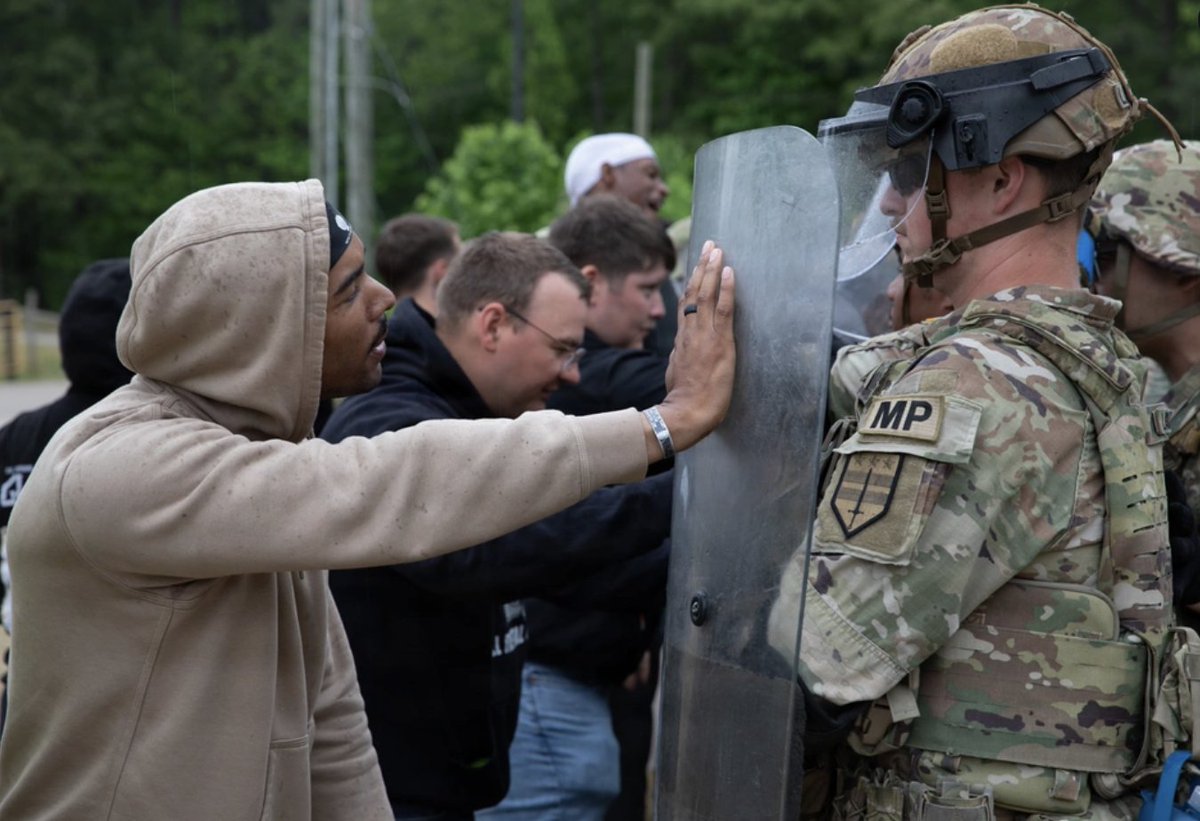 Prepared for tactical support anytime, anywhere!

This week, D.C. National Guard Soldiers conducted annual training at Fort Pickett, Va. The Special Response Team stands prepared to integrate with partner agencies, delivering tactical support whenever &amp; wherever it’s needed. https://t.co/cz6idA9reY