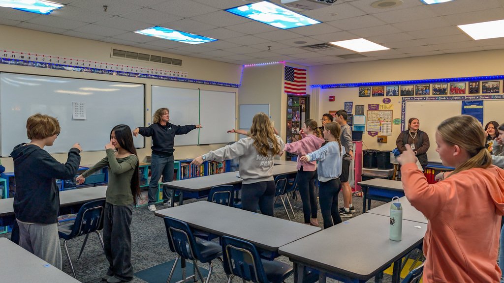 AberdeenHMS's tweet photo. On Wednesday, 8th graders at Holgate Middle School got to learn about careers in a variety of industries! Thank you to the local professionals who gave these presentations to our students! #AberdeenPublicSchools #GoEagles 💙🦅💛 https://t.co/dmHls2w7ft