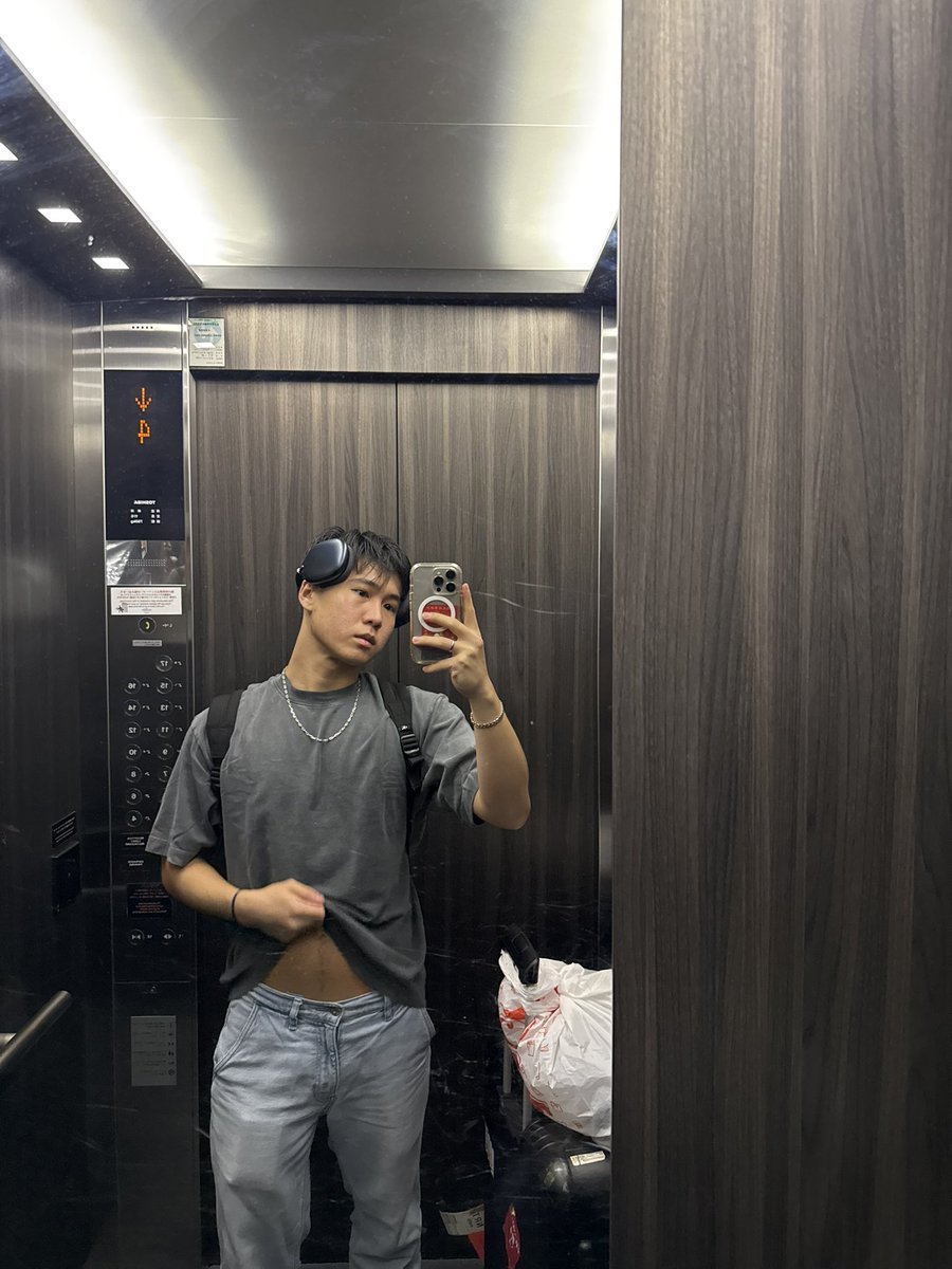 22🥵 tweet media