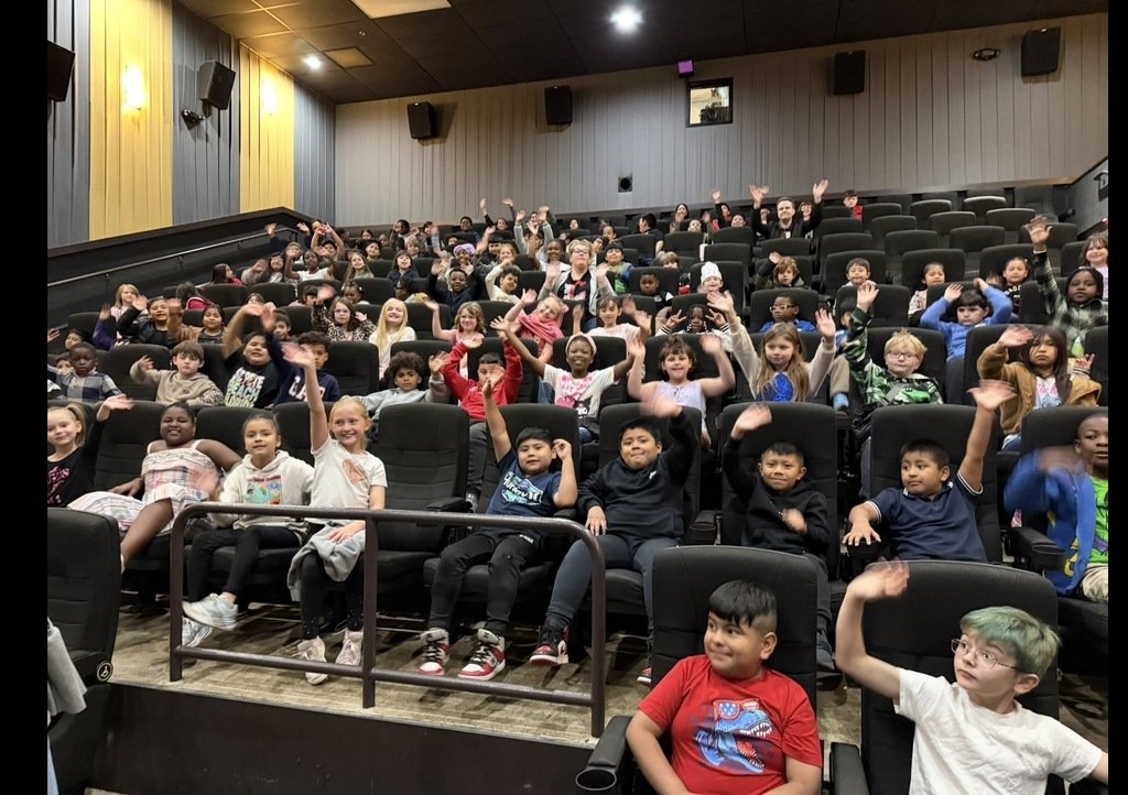 Columbia_AP's tweet photo. We LOVED going to the movies!!! Thank you MaryMax for hosting us! https://t.co/cujQtWJjn2