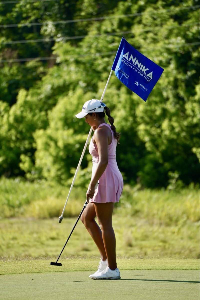 WomenAllProTour's tweet photo. Breezin’ through Round 1 at the FCA Women’s Championship🤝
#ANNIKAWAPT #PathOfThePros #oklahoma https://t.co/5ZQz5bJnG1