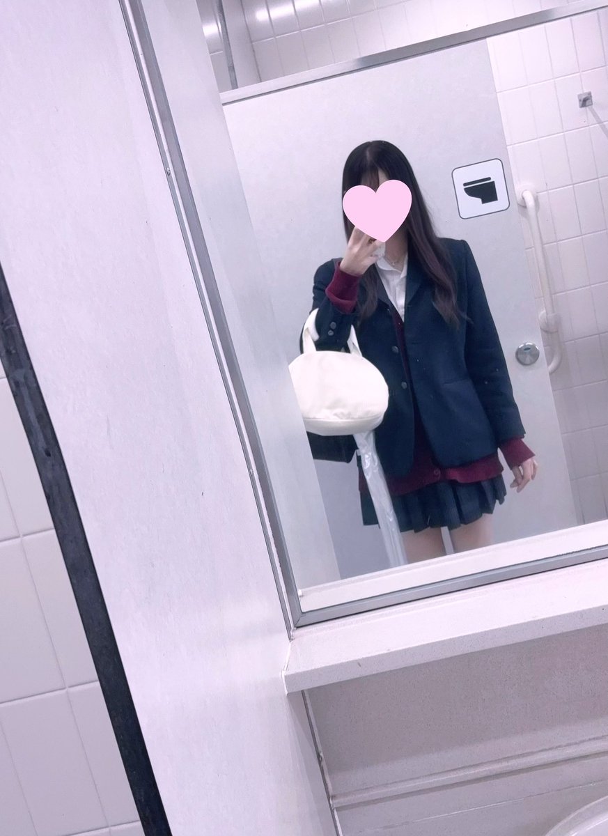 ゆい＠病み期 tweet media