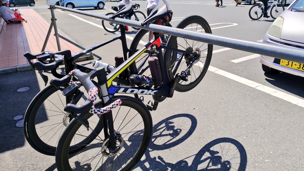 xemiOZsrCoXirhH's tweet photo. 距離192km🚴 獲得標高1768up🌋
体がバラバラになるかと思ったゾ
#suzupower #ロードバイク https://t.co/0Iuik5dA4V