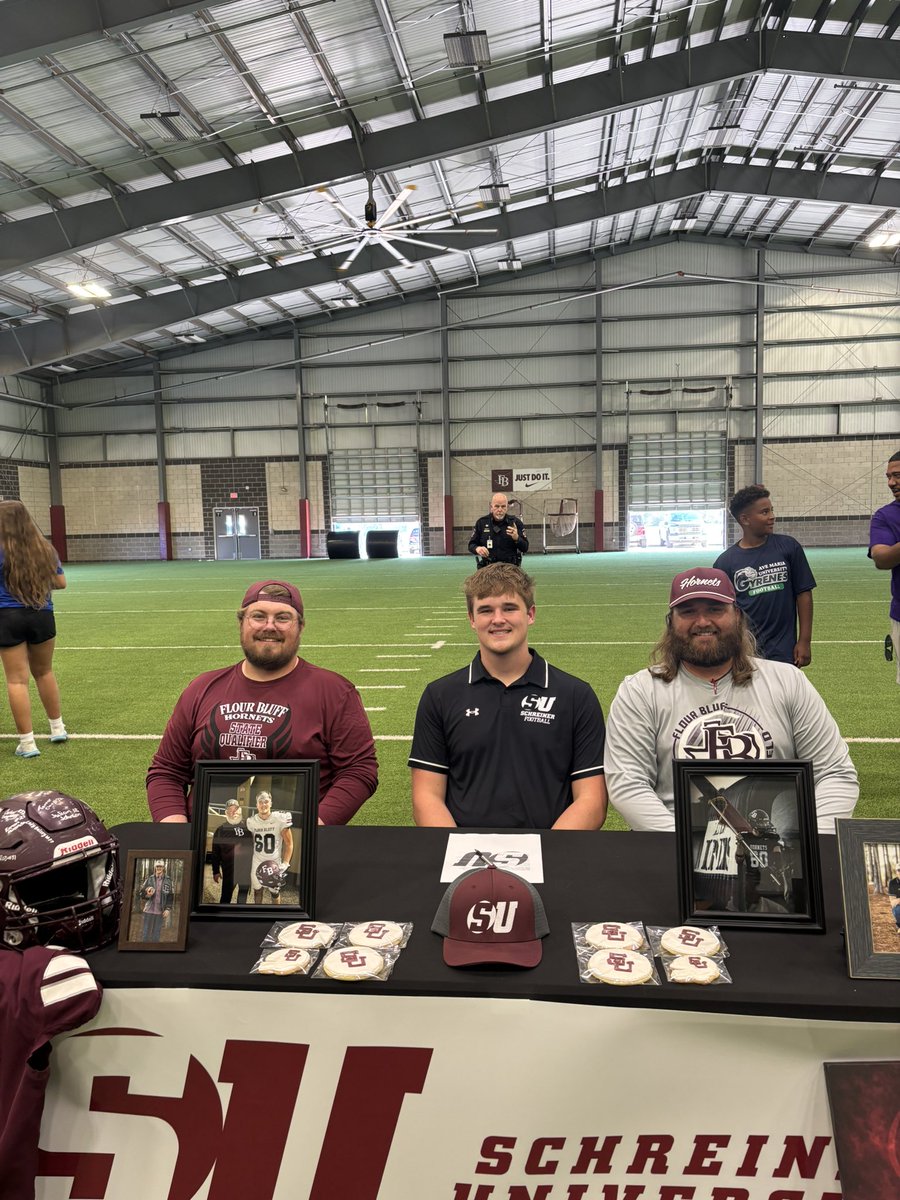 declan_deyoung's tweet photo. I’m so proud of these 3 OL who signed to play at the next level today! These guys are tough, smart, and outstanding teammates. I’m going to miss them this fall, but I’m so grateful to have gotten to coach them and can’t wait to watch them on Saturdays! 

#RecruitTheBluff #OLine🙌 https://t.co/p1eJb6FmK6