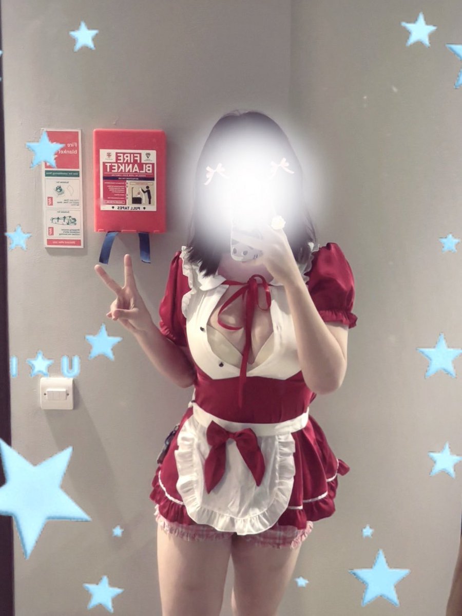 多吃点冰 tweet media