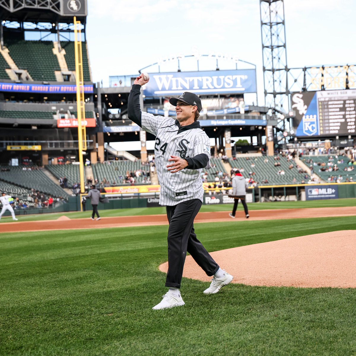 Chicago White Sox tweet media