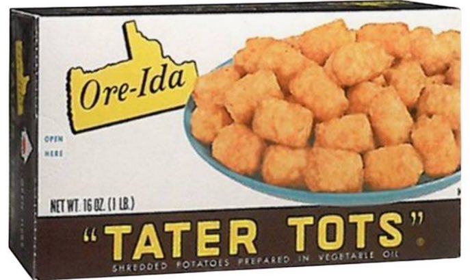 midwestern_ope's tweet photo. If tater tots were invented in 1953 how were they making tater tot hotdish in 1952 😭😭😭😭 https://t.co/KgIIdyevWB