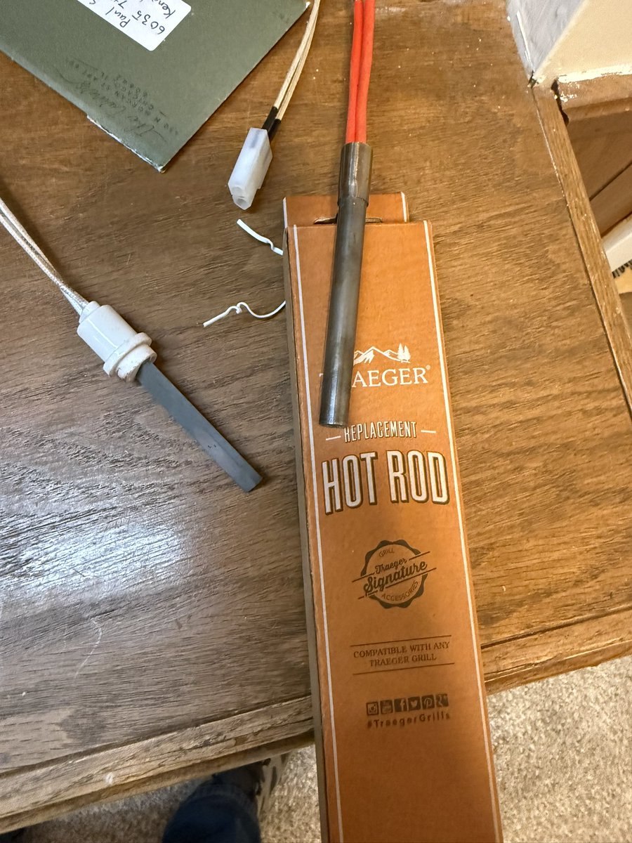 pcshootingstar's tweet photo. @TraegerGrills just bought this $30 official “Compatible with any Traeger grill” Hot rod for my Woodridge. Guess what? https://t.co/bd44lysTqA