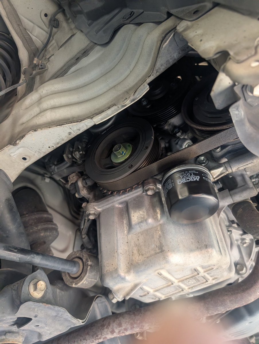 L3501017's tweet photo. スズキのベルト調整
SSTいるのかよwww https://t.co/UtCH1Op9XW
